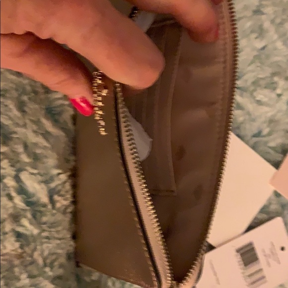 Beautiful rose gold Kate Spade medium L zip new - Picture 3 of 7